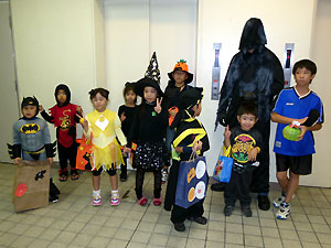 10�� �n���E�B�[��